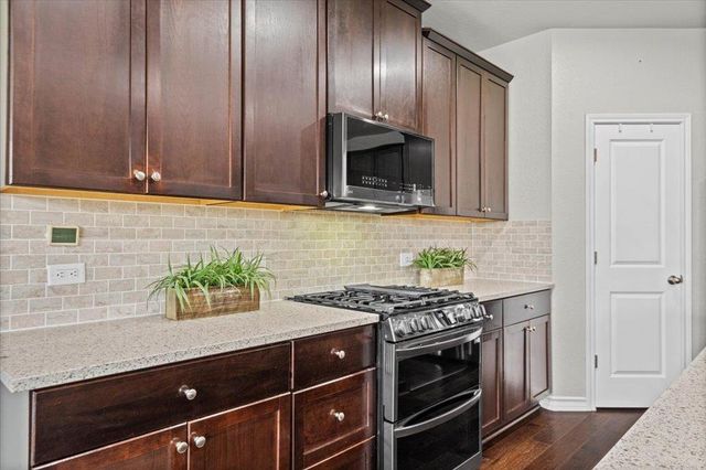 3716 Soft Shore LN, Pflugerville, TX 78660