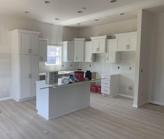 3038 East Heritage Street, Republic, MO 65738