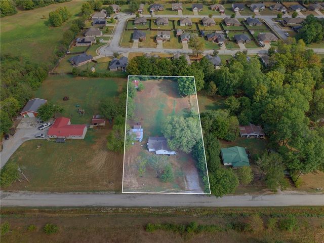 290 Hattabaugh Drive, Elkins, AR 72727