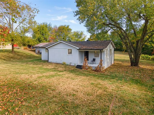 290 Hattabaugh Drive, Elkins, AR 72727