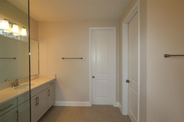 1284 HYDE STREET, St Cloud, FL 34771