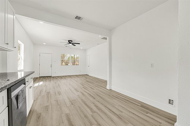 7926 Hudson Street, Houston, TX 77012