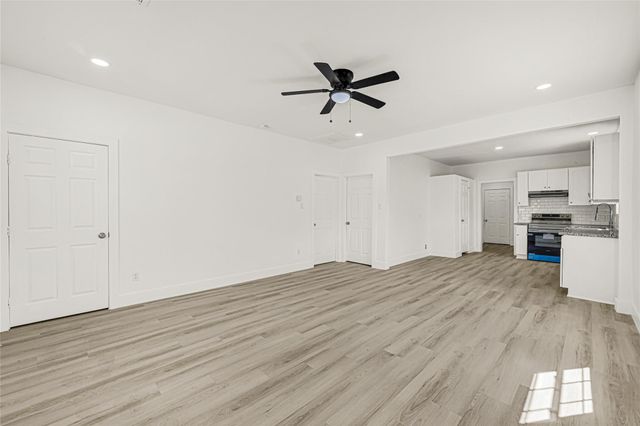 7926 Hudson Street, Houston, TX 77012