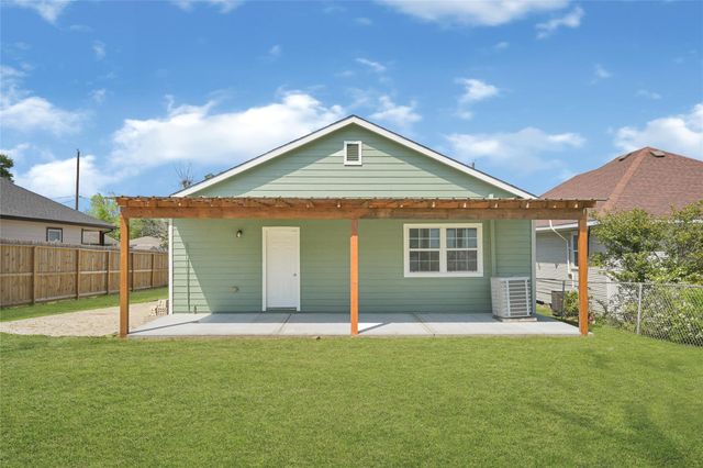 7926 Hudson Street, Houston, TX 77012