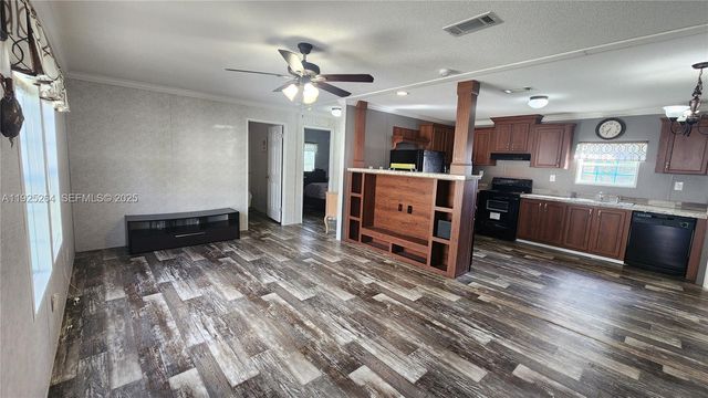 822 Heather Lane, Hallandale Beach, FL 33309