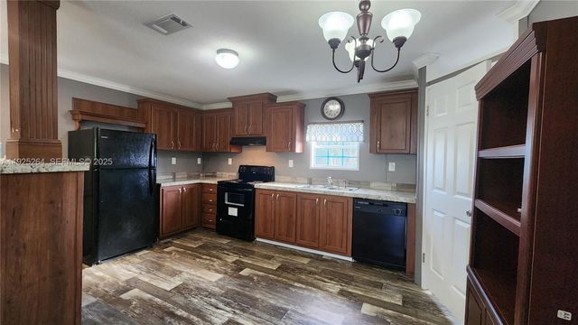 822 Heather Lane, Hallandale Beach, FL 33309