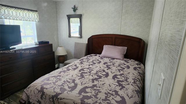 822 Heather Lane, Hallandale Beach, FL 33309