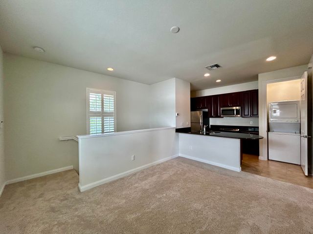 1039 Tiki Drive, Jupiter, FL 33458