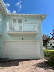 1039 Tiki Drive, Jupiter, FL 33458