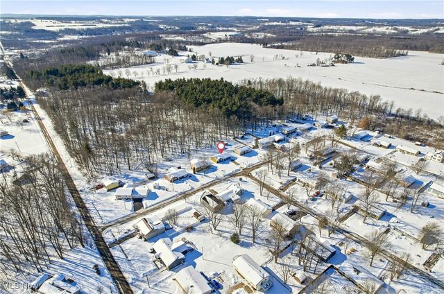 128 Bears Den Road, Leetonia, OH 44431