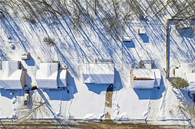 128 Bears Den Road, Leetonia, OH 44431