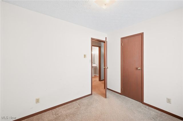 128 Bears Den Road, Leetonia, OH 44431