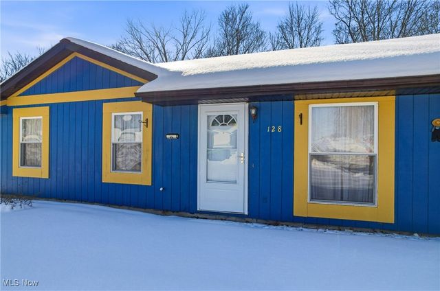 128 Bears Den Road, Leetonia, OH 44431