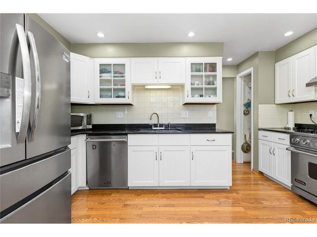 5876 W Canyon Ave, Littleton, CO 80128