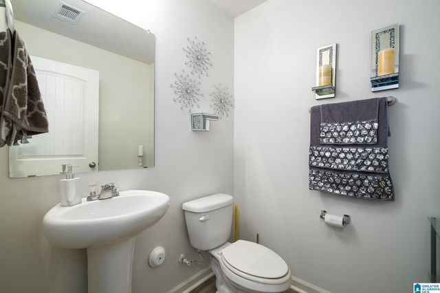 4695 BROOKSHIRE LANE, Bessemer, AL 35022