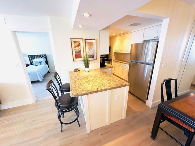 1 Las Olas Circle 513, Fort Lauderdale, FL 33316