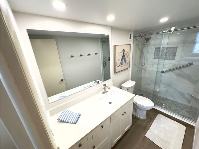 1 Las Olas Circle 513, Fort Lauderdale, FL 33316