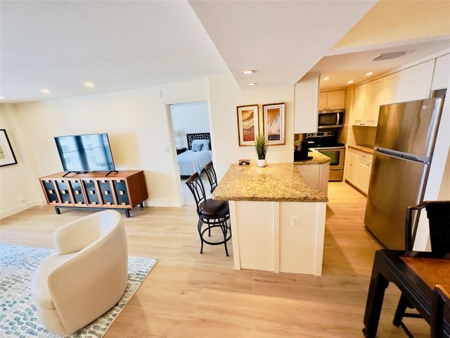 1 Las Olas Circle 513, Fort Lauderdale, FL 33316