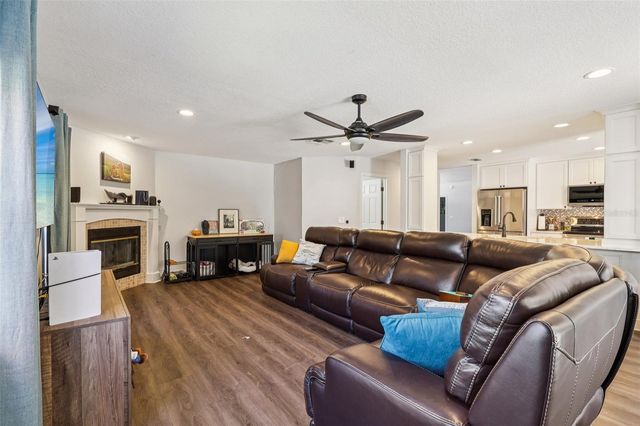 2205 BLOSSOMWOOD DRIVE, Oviedo, FL 32765