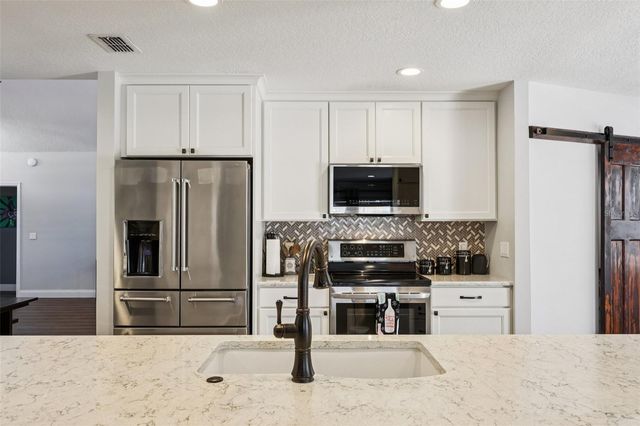 2205 BLOSSOMWOOD DRIVE, Oviedo, FL 32765