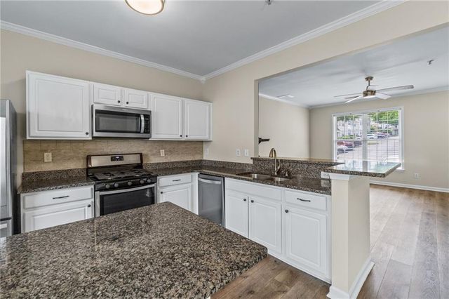 2215 Kilmington Square, Alpharetta, GA 30009