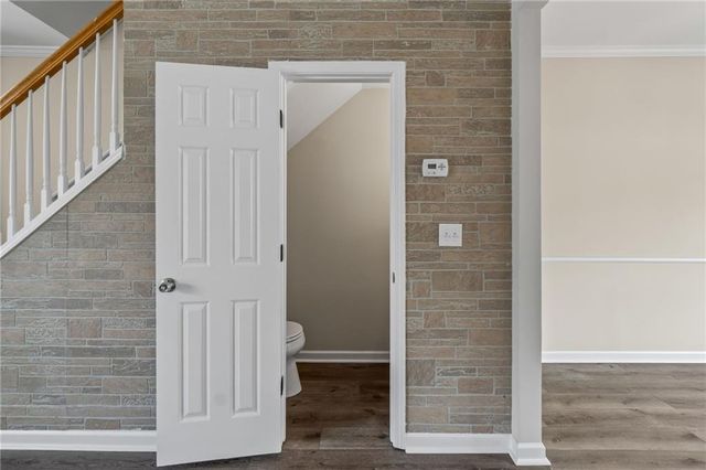 2215 Kilmington Square, Alpharetta, GA 30009