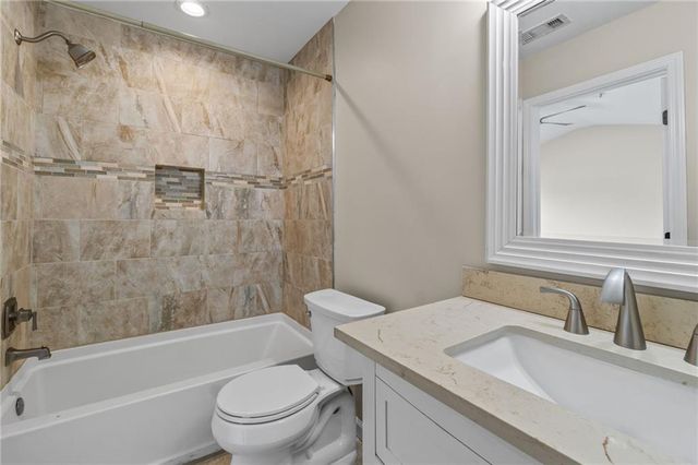 2215 Kilmington Square, Alpharetta, GA 30009