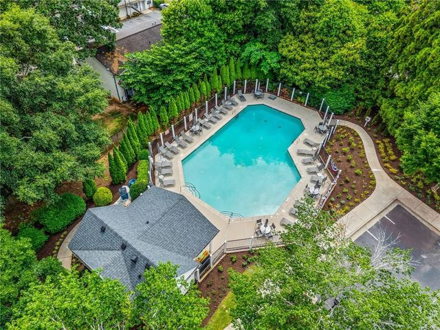 2215 Kilmington Square, Alpharetta, GA 30009