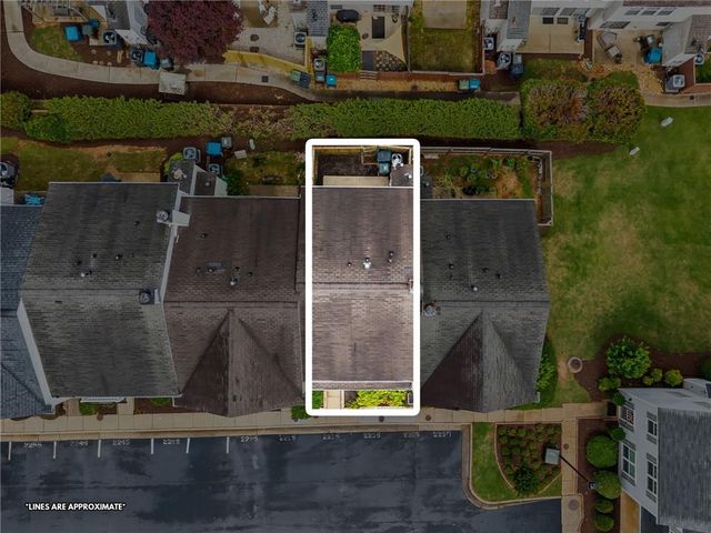 2215 Kilmington Square, Alpharetta, GA 30009