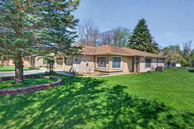 709B Arcadia Court, Kendallville, IN 46755