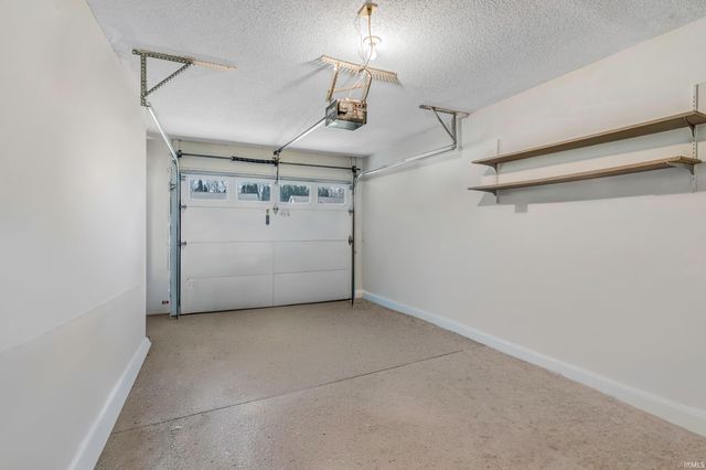 709B Arcadia Court, Kendallville, IN 46755