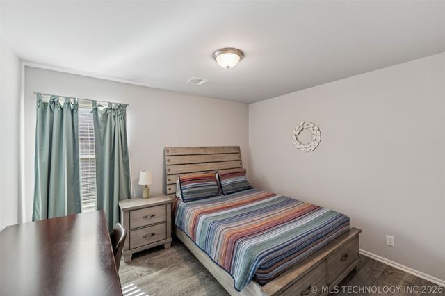 12504 N 132nd East Avenue, Collinsville, OK 74055