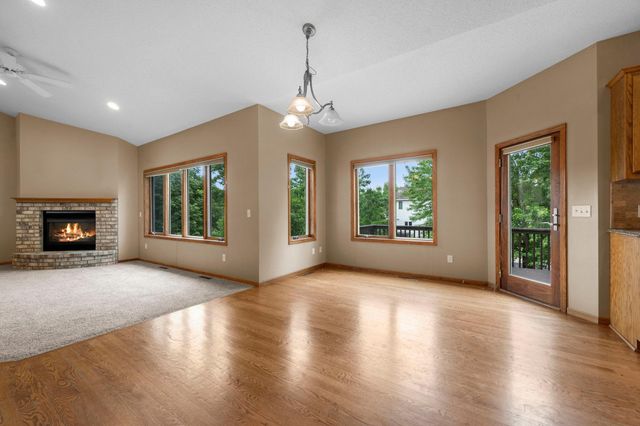3878 Arlington Drive, Woodbury, MN 55129