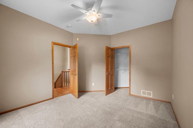 3878 Arlington Drive, Woodbury, MN 55129