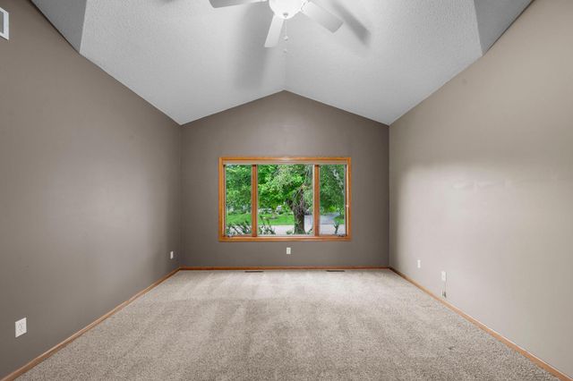 3878 Arlington Drive, Woodbury, MN 55129