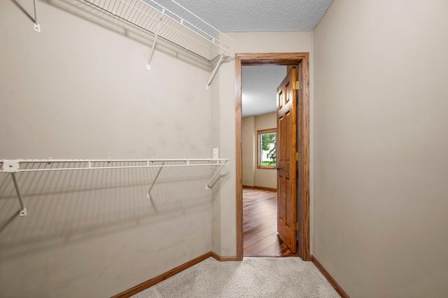 3878 Arlington Drive, Woodbury, MN 55129