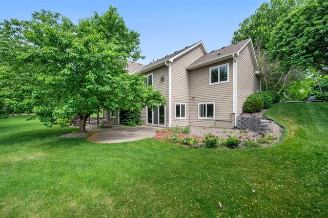 3878 Arlington Drive, Woodbury, MN 55129