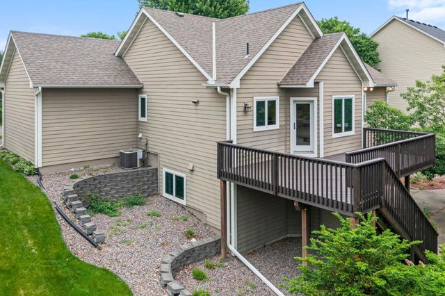 3878 Arlington Drive, Woodbury, MN 55129