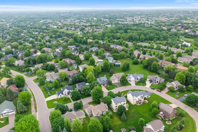 3878 Arlington Drive, Woodbury, MN 55129