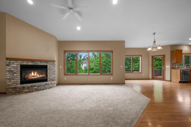 3878 Arlington Drive, Woodbury, MN 55129