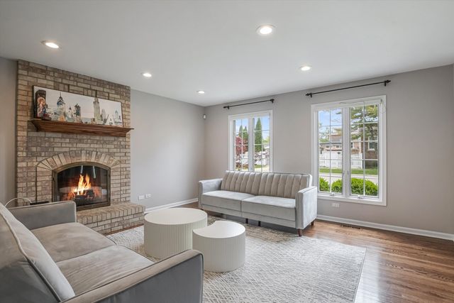 4647 N Thatcher Avenue, Norridge, IL 60706