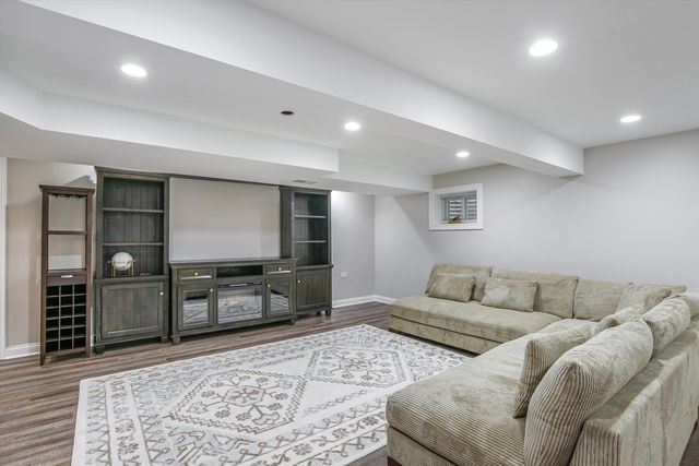 4647 N Thatcher Avenue, Norridge, IL 60706