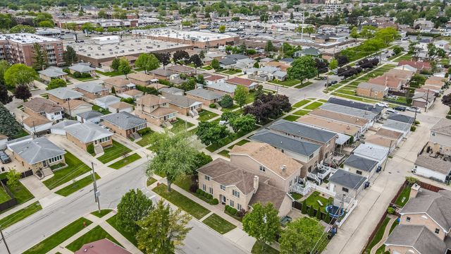 4647 N Thatcher Avenue, Norridge, IL 60706