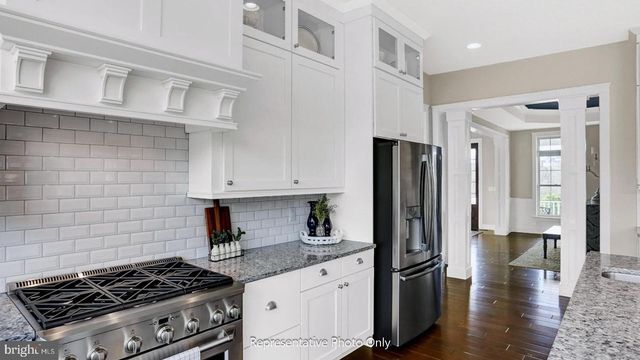 127 QUINN DR, Lebanon, PA 17042