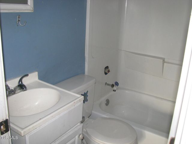 129 Fredrick Street, Kingsport, TN 37660