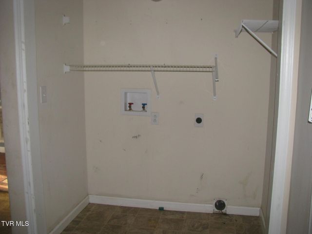 129 Fredrick Street, Kingsport, TN 37660