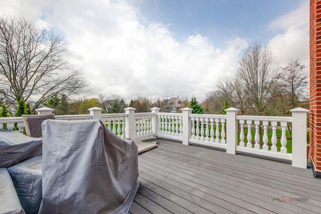 5760 Churchill Lane, Libertyville, IL 60048