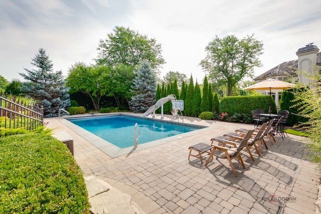 5760 Churchill Lane, Libertyville, IL 60048