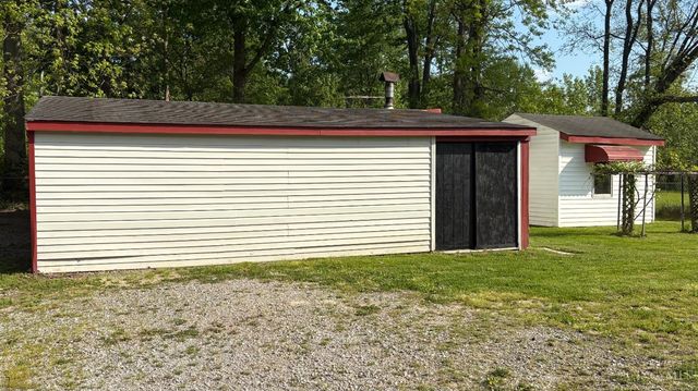 1811 Lois Lane, Goshen Twp, OH 45122