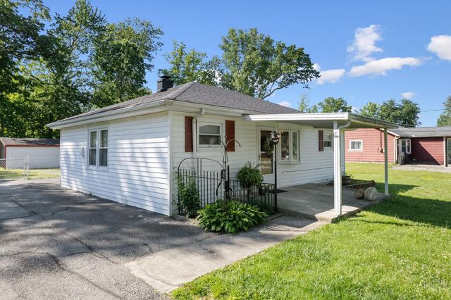 1811 Lois Lane, Goshen Twp, OH 45122